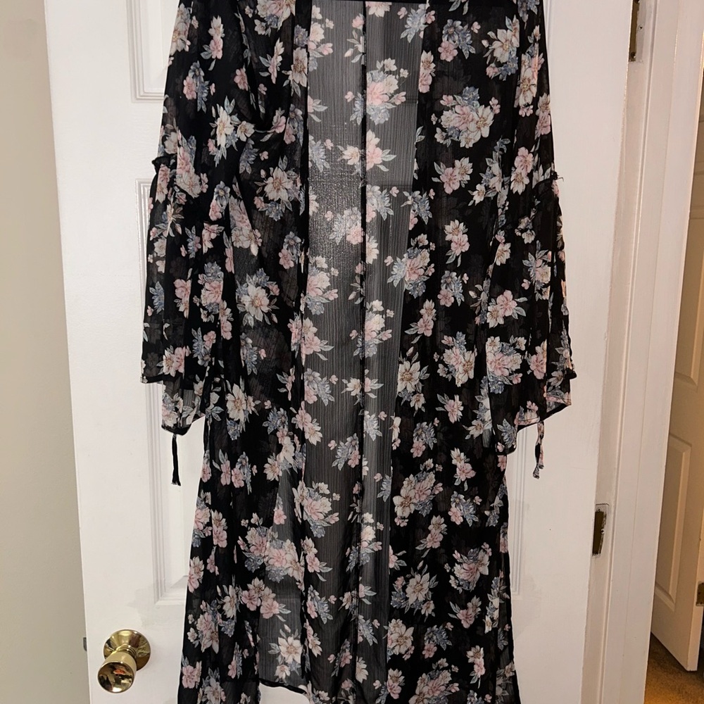Floral Black Kimono